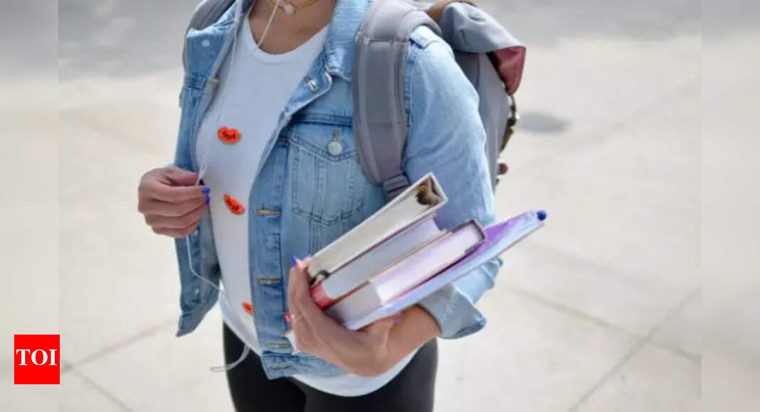 Thriving: Guide for International Students Balancing Study and Work