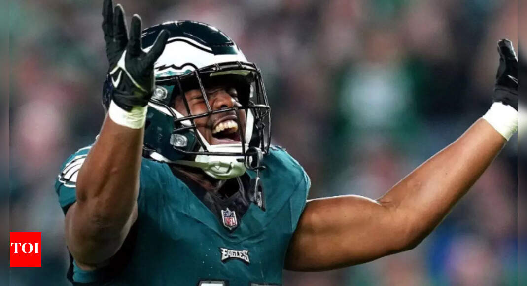 Eagles' Nakobe Dean Uses Ballet for Injury Recovery