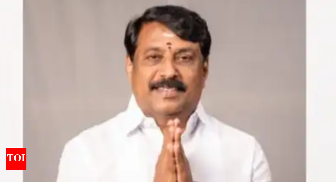 Nainar Nagenthran: DMK Scared of Central Agencies