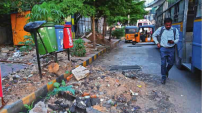 No right to walk: 60% of Hyderabad lacks footpaths, risks pedestrians' safety
