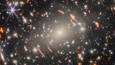  Nasa gives glimpse at ‘distant past’ through new Webb picture