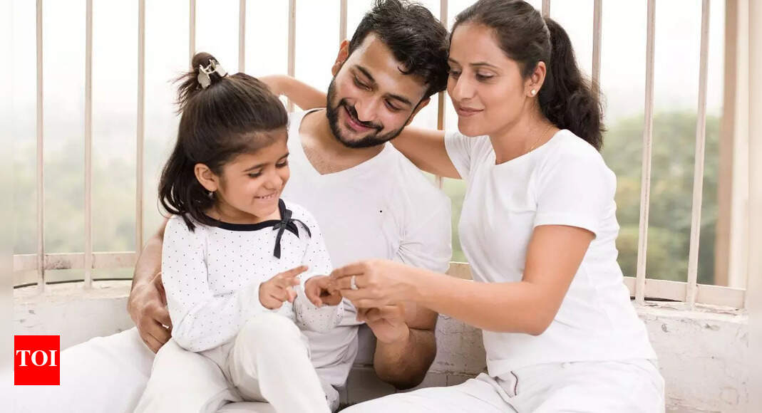 Family Conversations Build Resilience in Children, Experts Say