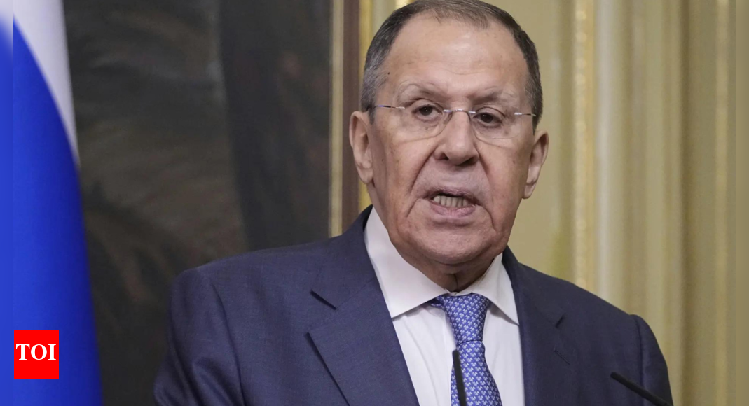 Lavrov: German Army Buildup 'Worrying'