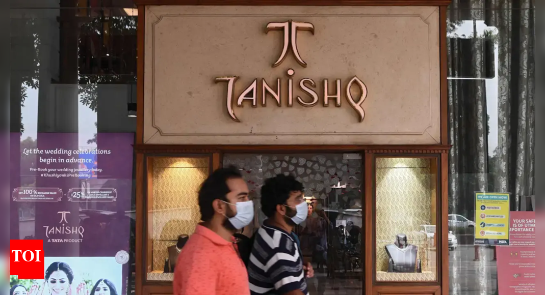 Tanishq Store Manager Booked for 17 Lakh Misappropriation