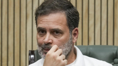 'Will blacken Rahul Gandhi’s face, pelt stones at his convoy’: Tensions flare between Congress and Sena (UBT) over Savarkar