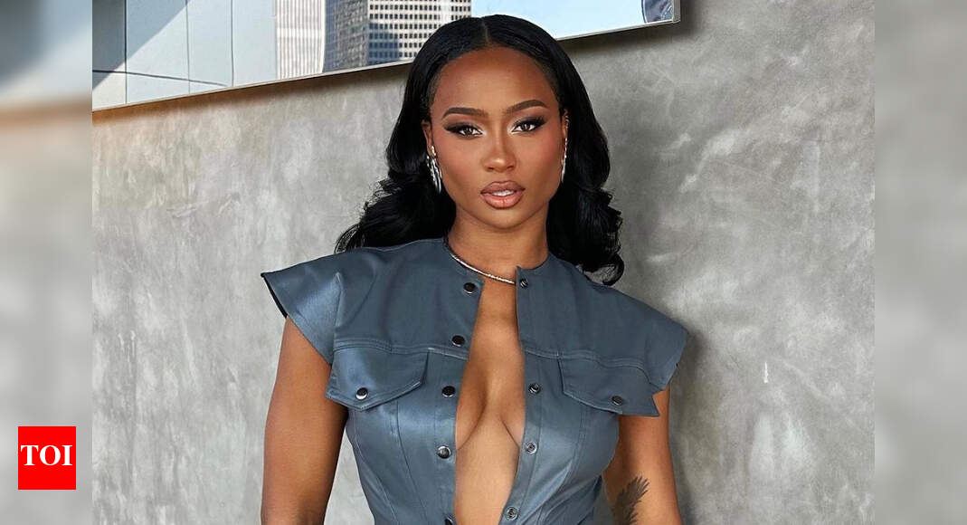 Kayla Nicole Calls Out Gym Behavior, Addresses Online Hate