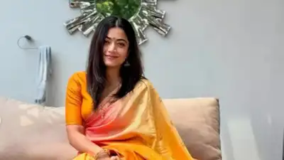 Fans convinced Rashmika Mandanna's yellow saree photos were taken at Vijay Deverakonda's house: 'VD’s mother gifted that saree'