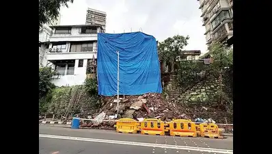 Malabar Hill neta seeks 5cr to rebuild crashed wall