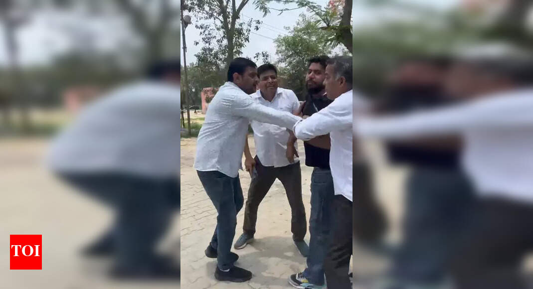 Lekhpal Shunted After Assaulting Farmer's Family in Noida
