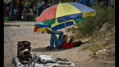 Maximum temperature rises to 37.2°C, light rain likely over weekend in Gurgaon