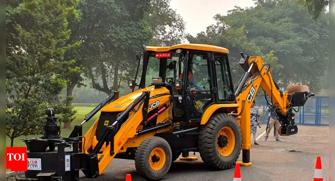 Polls, project delays hit construction equipment market – Times of India