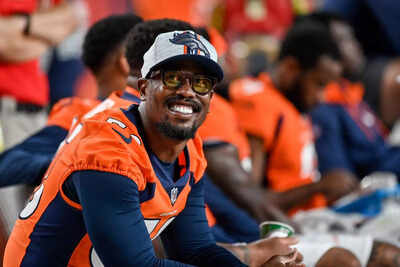 Despite being a free agent, Von Miller commits to 2025 season but admits Broncos reunion likely off the table