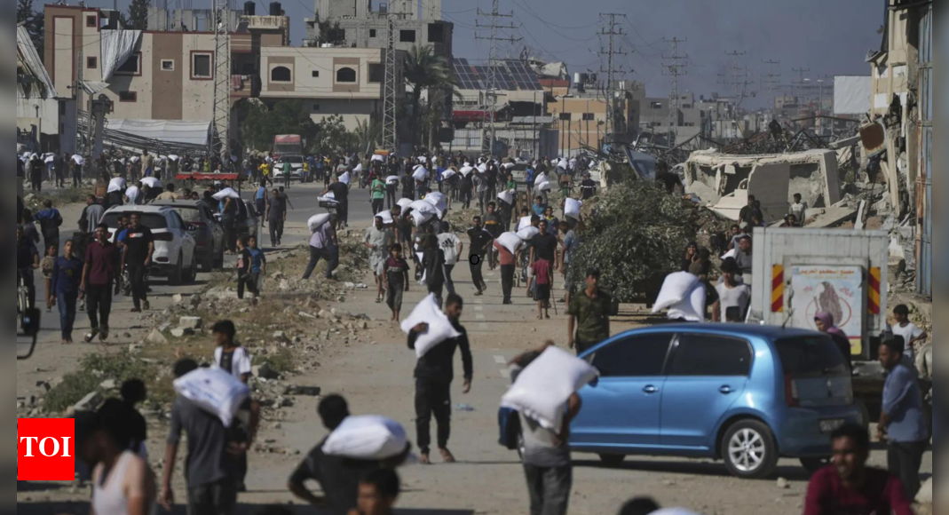 Gaza: 44 Killed in Israeli Strikes, Aid Crisis Deepens