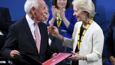 Ursula von der Leyen honoured for European unity efforts
