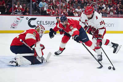 Sam Reinhart, Niko Mikkola lead Florida Panthers in Game 5 victory to clinch Stanley Cup Final return