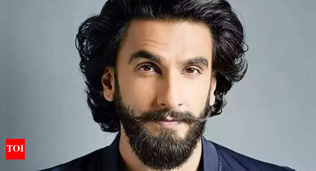 Ranveer NOT producing Shaktimaan, busy with Dhurandhar
