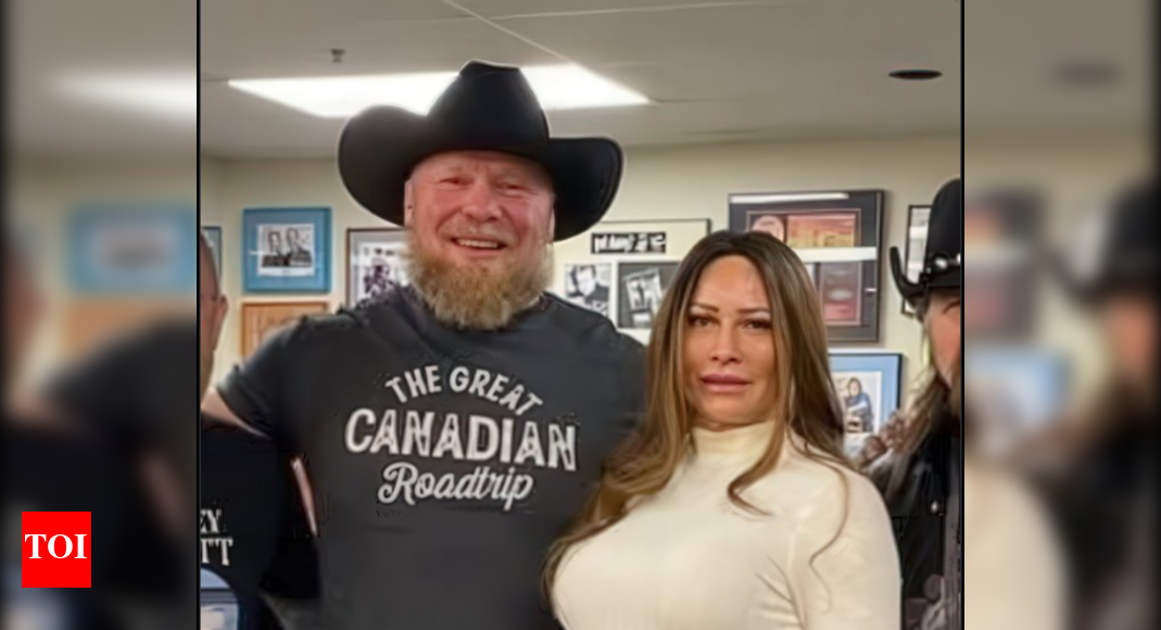 Top WWE Stars Involved in Cheating Scandals
