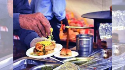 Higher loans, credit cards coming street vendors' way Higher loans, credit cards coming street vendors' way