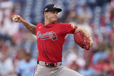  When will the Braves rookie pitcher return after manager Brian Snitker says "doesn’t look good"