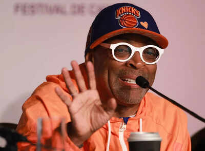  Superfan Spike Lee says he’d trade an Oscar for a New York Knicks championship, Charles Barkley roasts with one-liner