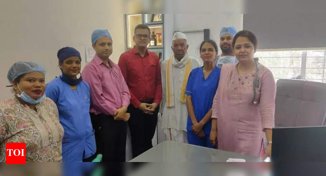 85-Year-Old Recovers After Brain Surgery for Blood Clot