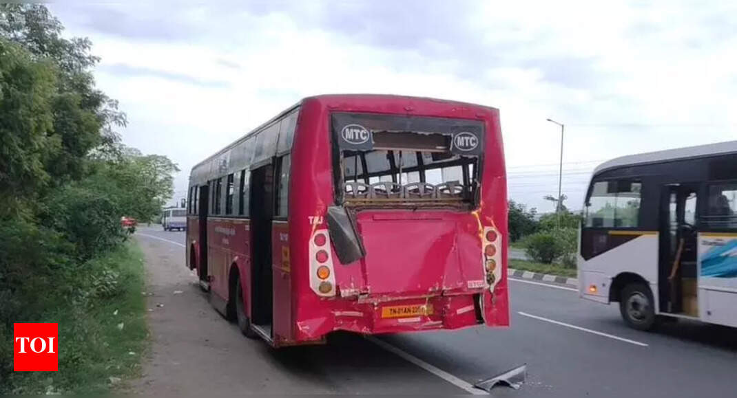 One Killed, Ten Injured in Concrete Truck Crash in Chennai