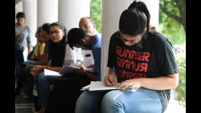 As debate over coding in Sanskrit rages, DU introduces course blending