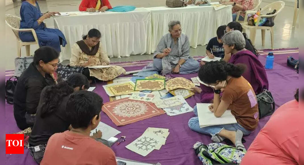 Workshop Showcases India's Traditional Art Forms