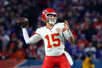  Patrick Mahomes delivers encouraging injury update on the WR ahead of Chiefs OTAs