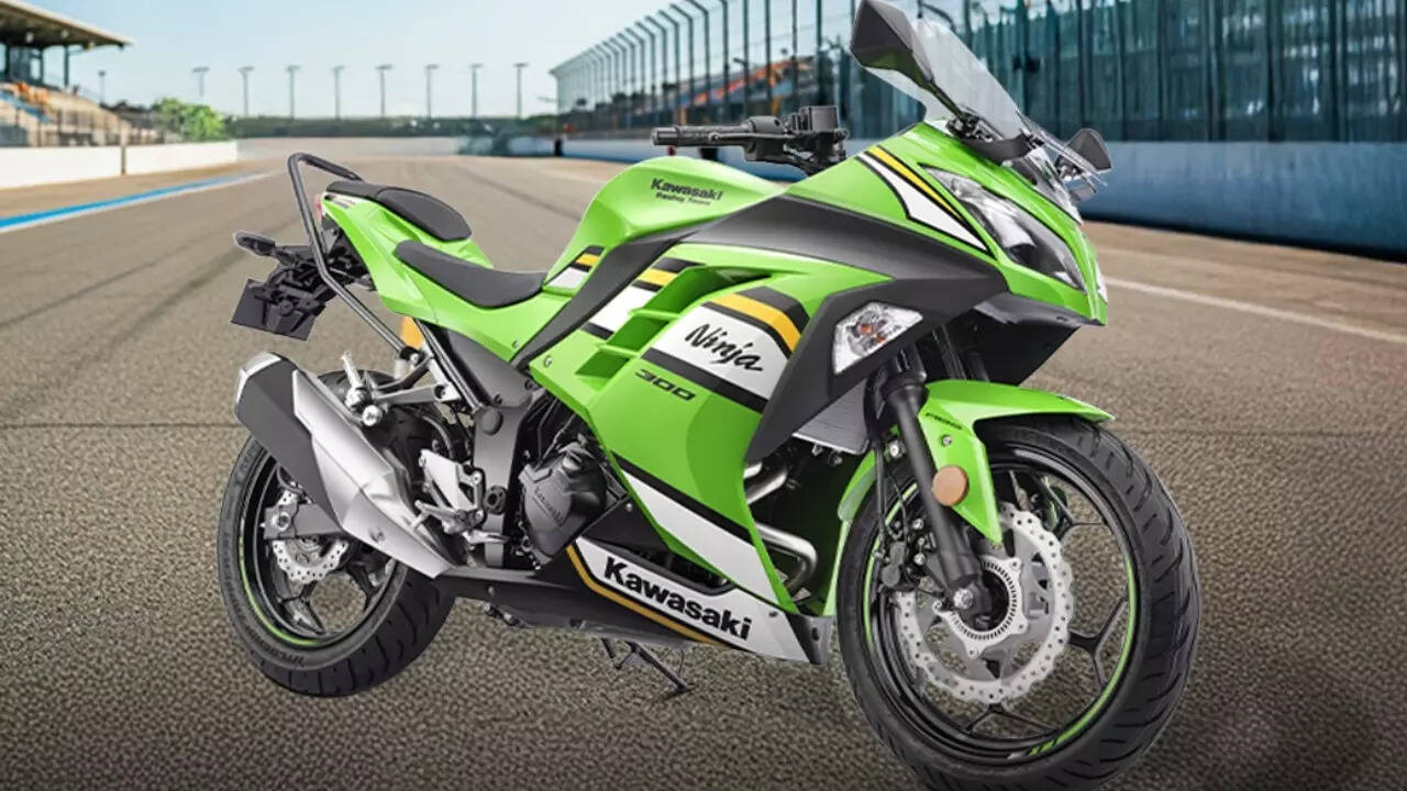 2025 Kawasaki Ninja 300 launched at Rs 3.43 lakh: What's new - The