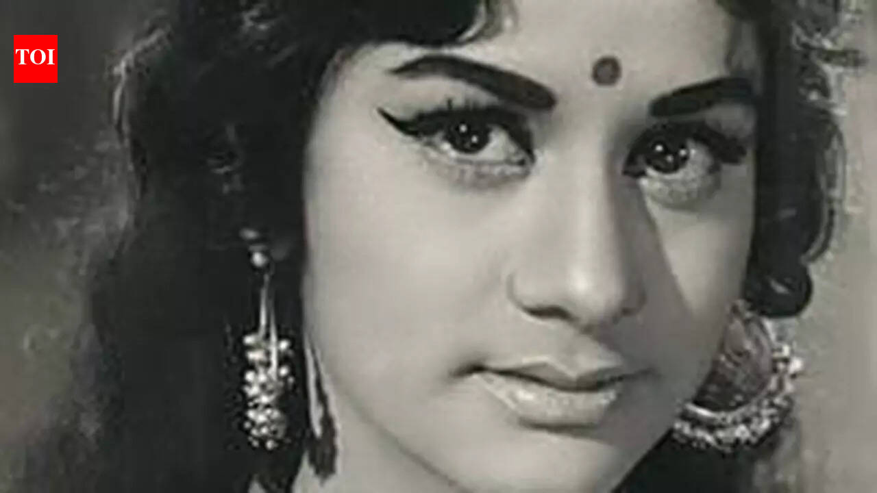 Unknown facts about Aruna Irani: The versatile queen of Bollywood’s ...