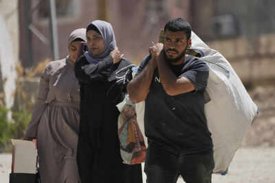 Photo: AP Israel announces expansion of West Bank settlements