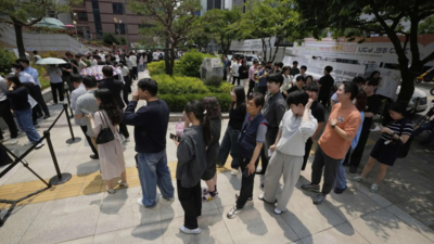 Early voting ends for South Korea election triggered by martial law