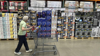 US inflation gauge cools with little sign of tariff impact, so far (Photo: AP) US inflation gauge cools with little sign of tariff impact, so far