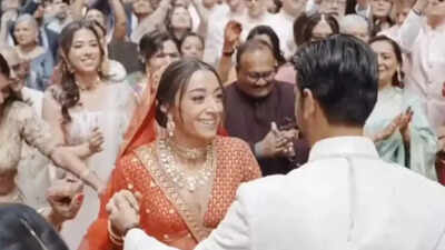 Meet the Indian couple whose baraat shut down Wall Street: All you need to know about them