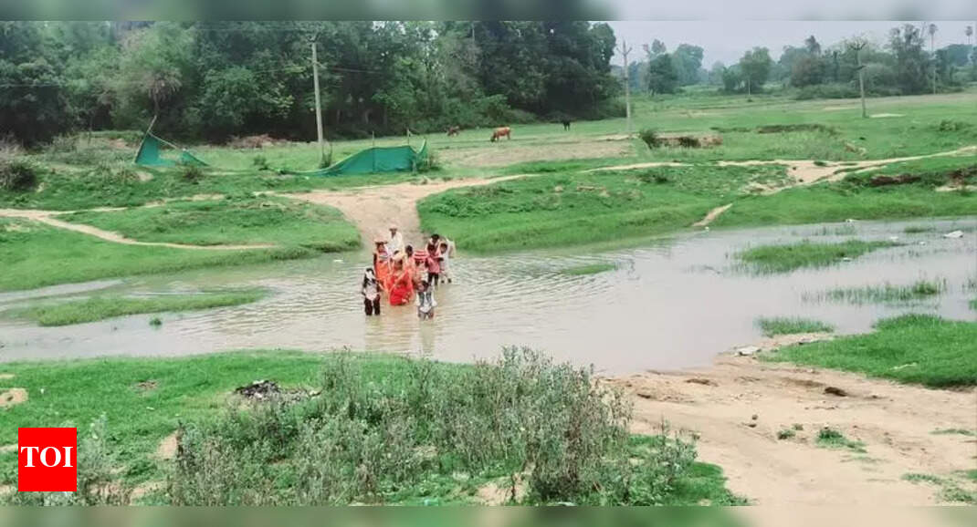 Barkagaon Villagers Still Await Bridge After 78 Years