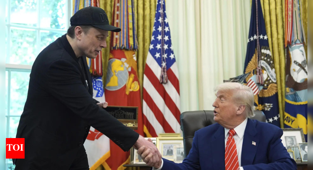 Musk says will remain 'friend and advisor' to Trump as he leaves DOGE