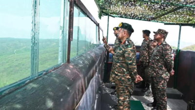 CoAS visits J&K’s Sunderbani, reviews op readiness in region