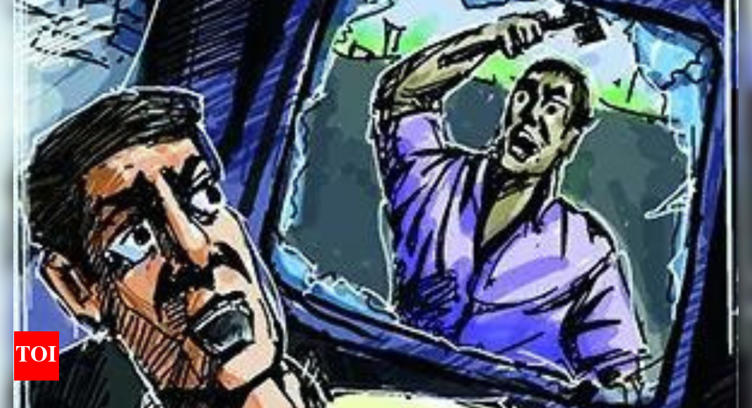 'Not made cricket capt', dy commissioner-rank IRS officer attacks joint commissioner in UP