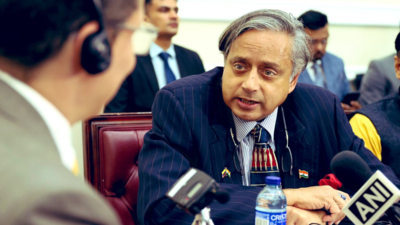 After Shashi Tharoor's delegation expresses disappointment, Colombia withdraws statement for Pakistan
