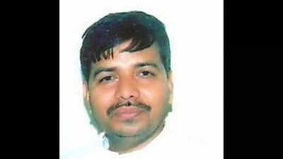 Ex-MLA Kishore Samrite gets 6 months in jail for threatening to blow up Parliament