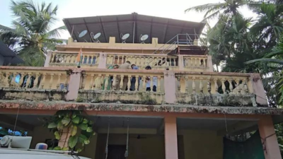 In homestay mishap, teen girl shoots herself in neck with boyfriend’s gun in Maharashtra
