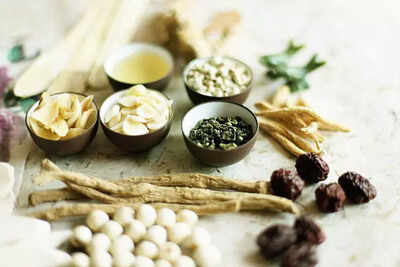 ​5 Chinese herbs that can help regrow hair on bald patches