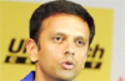 Players feel deeply about England, Australia losses: Dravid
