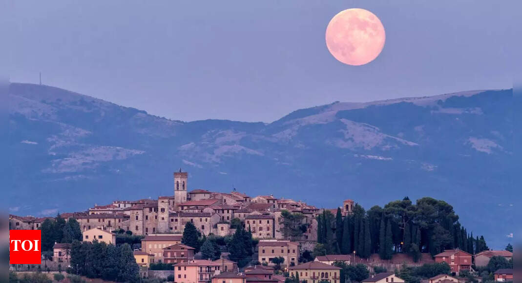 Strawberry Moon to Butterfly stars: 9 astronomical events you shouldn't miss out on in June 2025 - Times of India