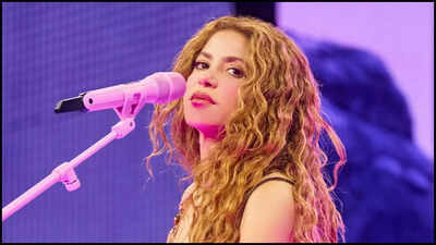 Shakira’s Washington concert was cancelled for the third time this month, fans wonder what is happening!