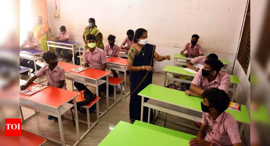 Kerala Govt. Finalizes School Calendar, Extends Working Hours