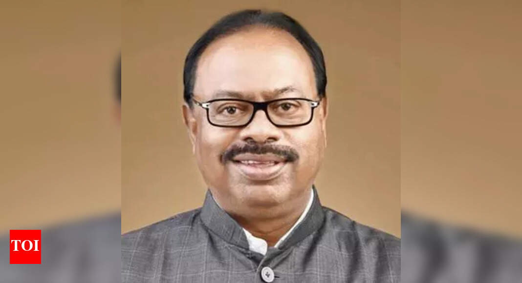 Maharashtra Minister Hosts Public Forums Amid Election Speculation