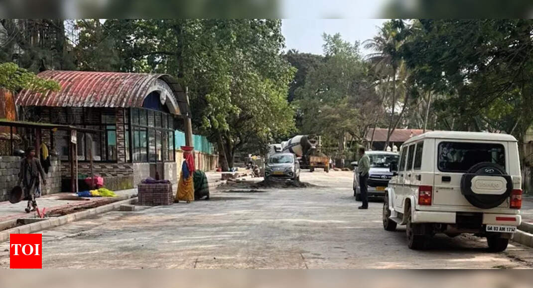 After 4 years, Smart City opens Tonca road with open pits and no footpaths