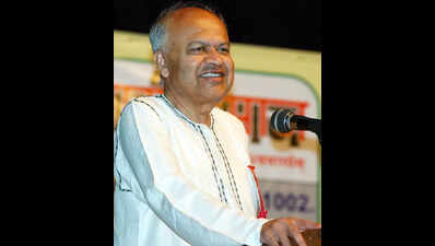 Include a chapter on Narlikar in school textbooks, says Mashelkar